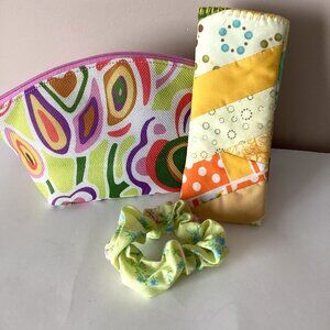 Clinique Makeup Cosmetic Bag Hair Scrunchie Sunglasses Eyeglass Soft Case Holder